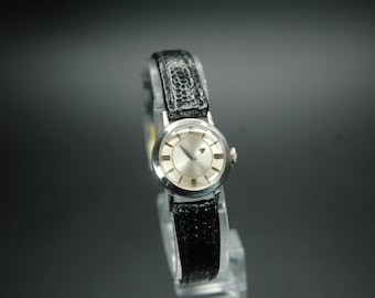 Beautiful Vintage Ladies Longines Mystery Dial Dress Watch
