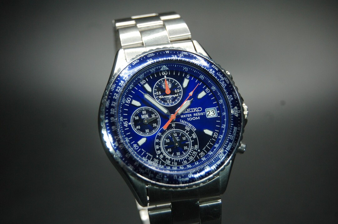 Stunning Vintage Seiko Tachymeter Quartz Watch REF# V657-8120