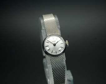 TISSOT ティソ SAPHIR サファイア swiss made稼働品　7 珍品 TISSOT ティソ SAPHIR サファイア swiss made稼働品