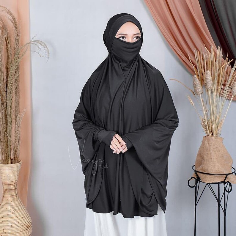 tasmiah hijab