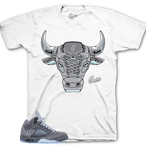 Camisa a juego con el modelo Retro 5 Wolf Grey AJ5 - War Bully Sneaker Tees
