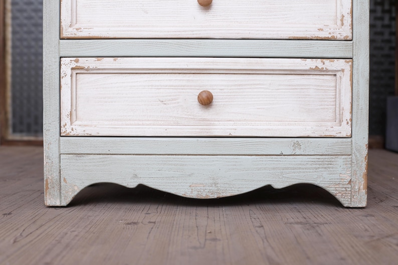 Narrow French Country Tall Cabinet with Carved Doors – Slim Distressed Storage Armoire afbeelding 10