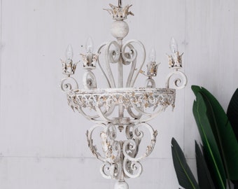 Distressed Vintage Iron Chandelier – Rustic French Country Hanging Light Fixture for Farmhouse Decor