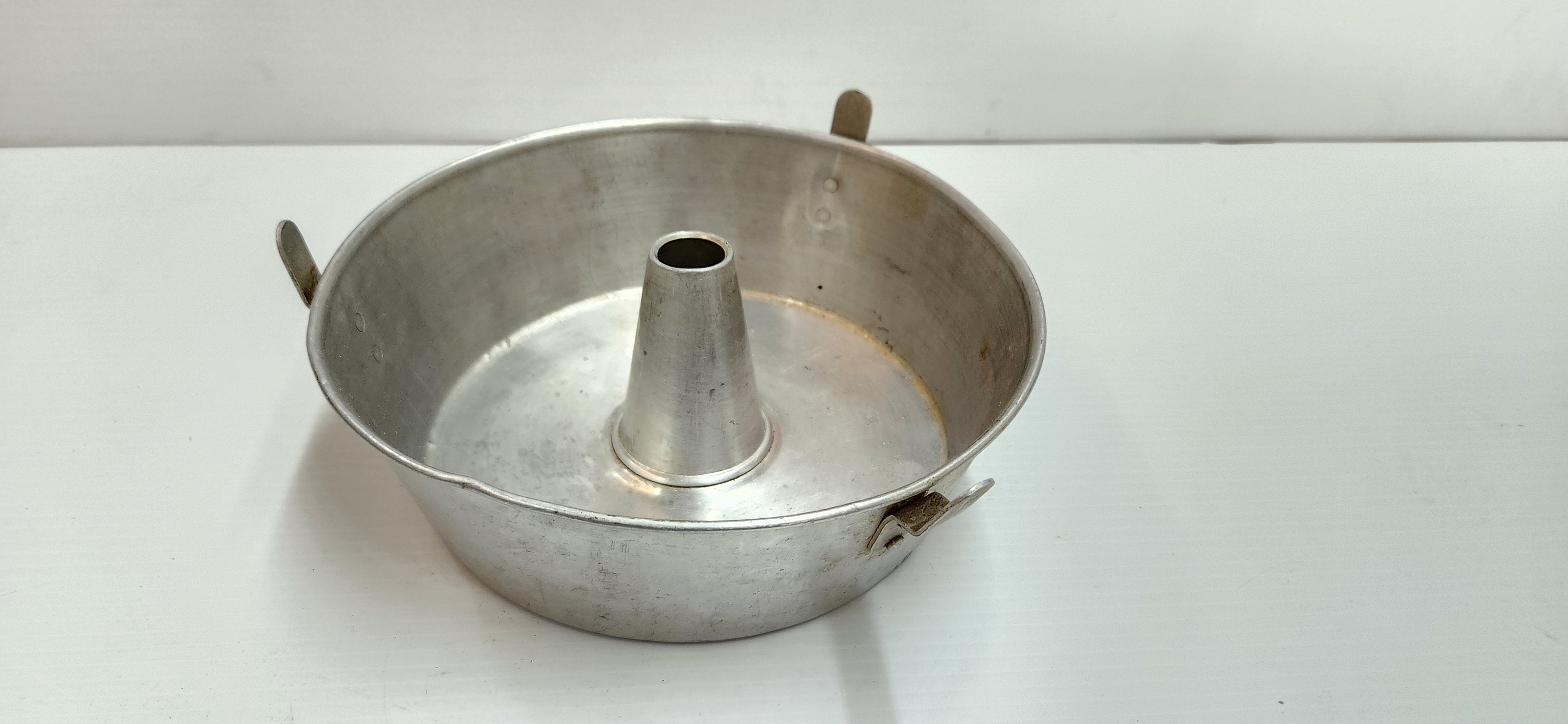 Mirro Angel Food Pan