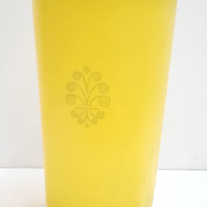 Vintage Tupperware Servalier Tall Canister 1222-4 Bright Yellow Sunburst Lid 808-32 USA