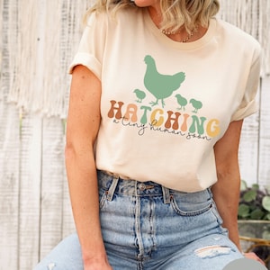 Funny Pregnancy Announcement Shirt, Pregnancy Reveal T-Shirt, Chicken Lover New Mom Tee, Baby Announcement, Gift for Expecting Mama