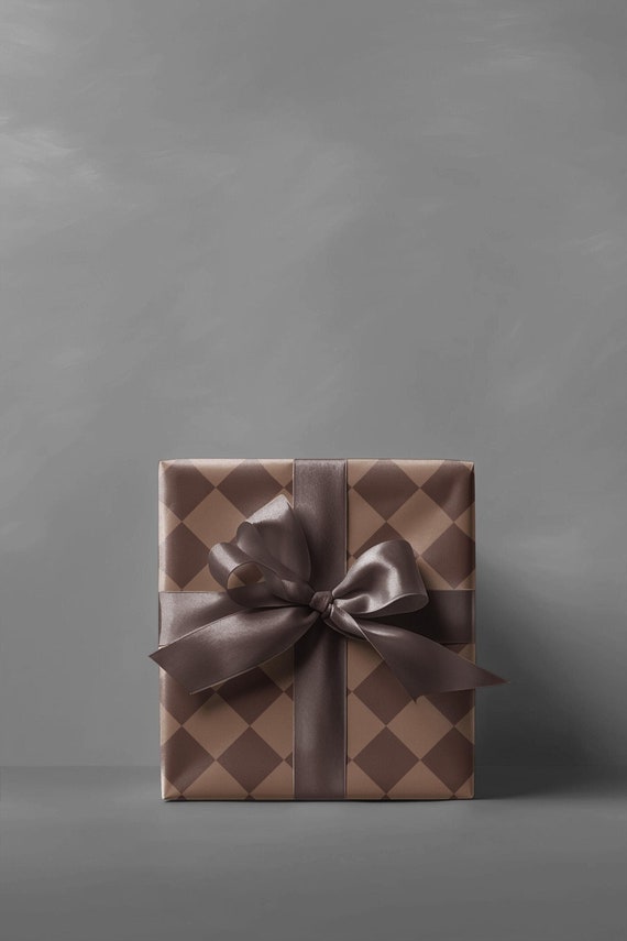 Brown Checkered Diamond Patterned Wrapping Paper Roll, Gift Wrap Paper, Holiday Gift Wrap, Chic Gift Wrap, Preppy Wrapping, Birthday Wrap