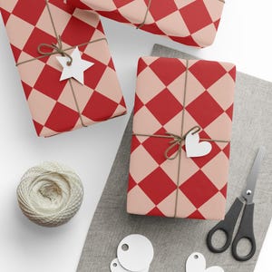 Rot & Beige karierte Geschenkpapierrolle, Weihnachtsgeschenkverpackung, Weihnachtsgeschenkverpackung, rotes Geschenkpapier, festliche Feiertagsverpackung, preppy Verpackung Bild 2