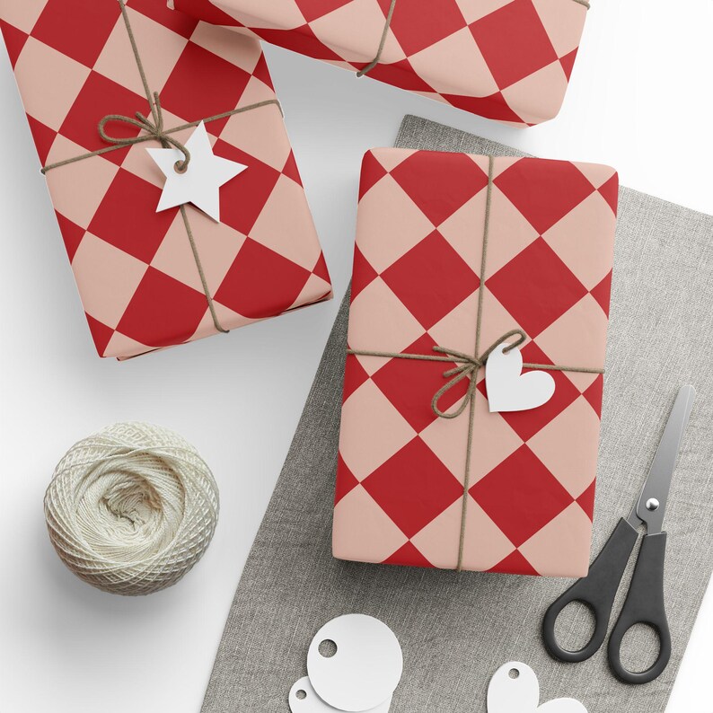 Rot & Beige karierte Geschenkpapierrolle, Weihnachtsgeschenkverpackung, Weihnachtsgeschenkverpackung, rotes Geschenkpapier, festliche Feiertagsverpackung, preppy Verpackung Bild 2