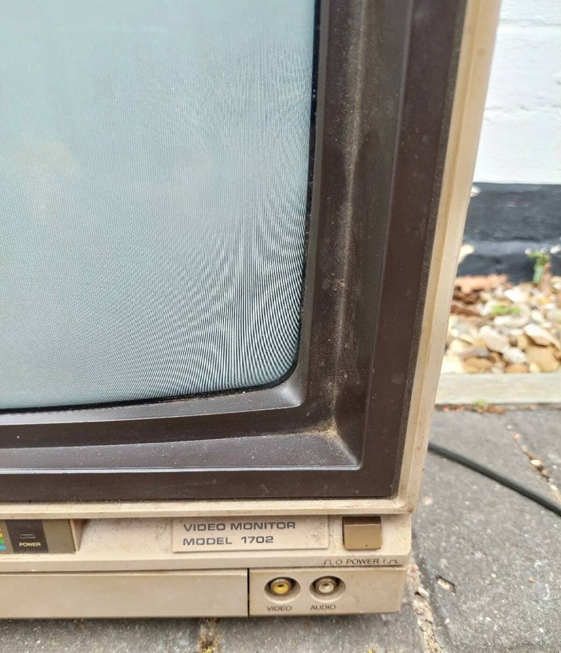 1980s Commodore 1702 CRT Gaming Monitor Etsy