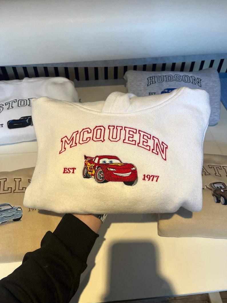 Cars Lightning Mcqueen Embroidered Sweatshirt, Personalised Friend Gift, McQueen Gift, Cars McQueen Gift zdjęcie 2