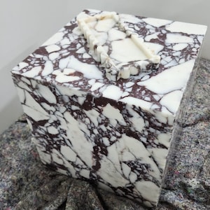 Calacatta Viola Marmor Beistelltisch: Individueller Couchtisch