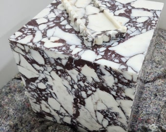 カラカッタ ビオラ 大理石 サイドテーブル：カスタムオーダースツール