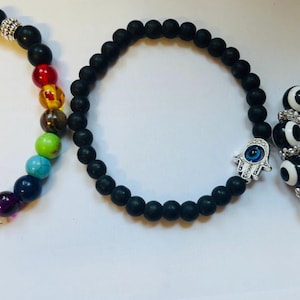 Handgemachtes dehnbares Evil Eye Perlenarmband