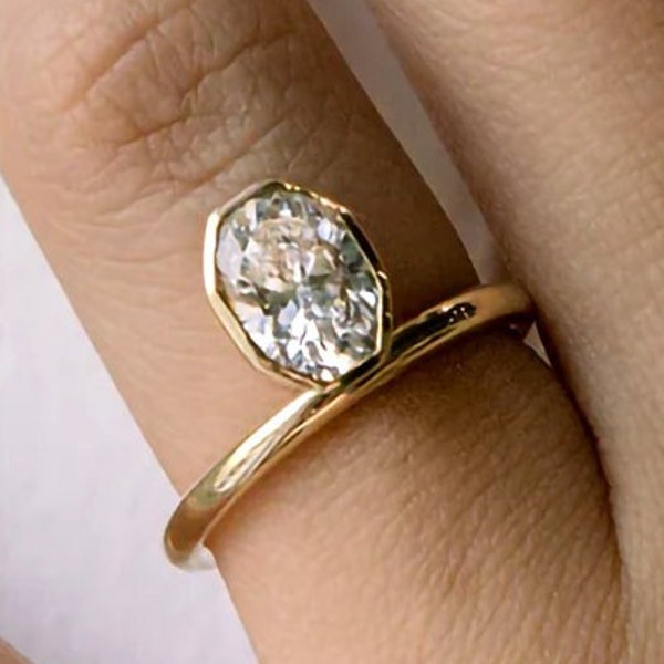 Shine Bright! Mother's Day Sale: 1.80 CT Oval Cut Moissanite Diamond Ring - Refined Radiance for Polished Perfection