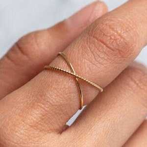 14k Solid Gold X Ring, Minimalist and Dainty Criss Cross Ring, Twisted Rope and Simple Band Design, Unique Double Band, Simple Everyday Ring