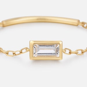 Diamond Chain Rings, Solitaire Engagement Ring, Diamond Bezel Chain Ring, Unique Baguette Chain Ring, Stackable Diamond Ring For Women