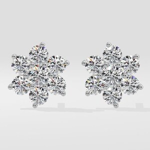 Diamond Earrings / 14k Solid Gold Round Floral Studs / Round Cut Diamond Earrings / Minimalist Flower Earrings / Bridal Jewelry