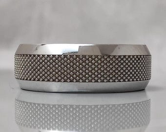 Knurled Bevel Band 14K Solid Gold Band Unisex Band Bands for Couples Anniversary Band Gifts for Men and Women Comfort Fit Band for Lover