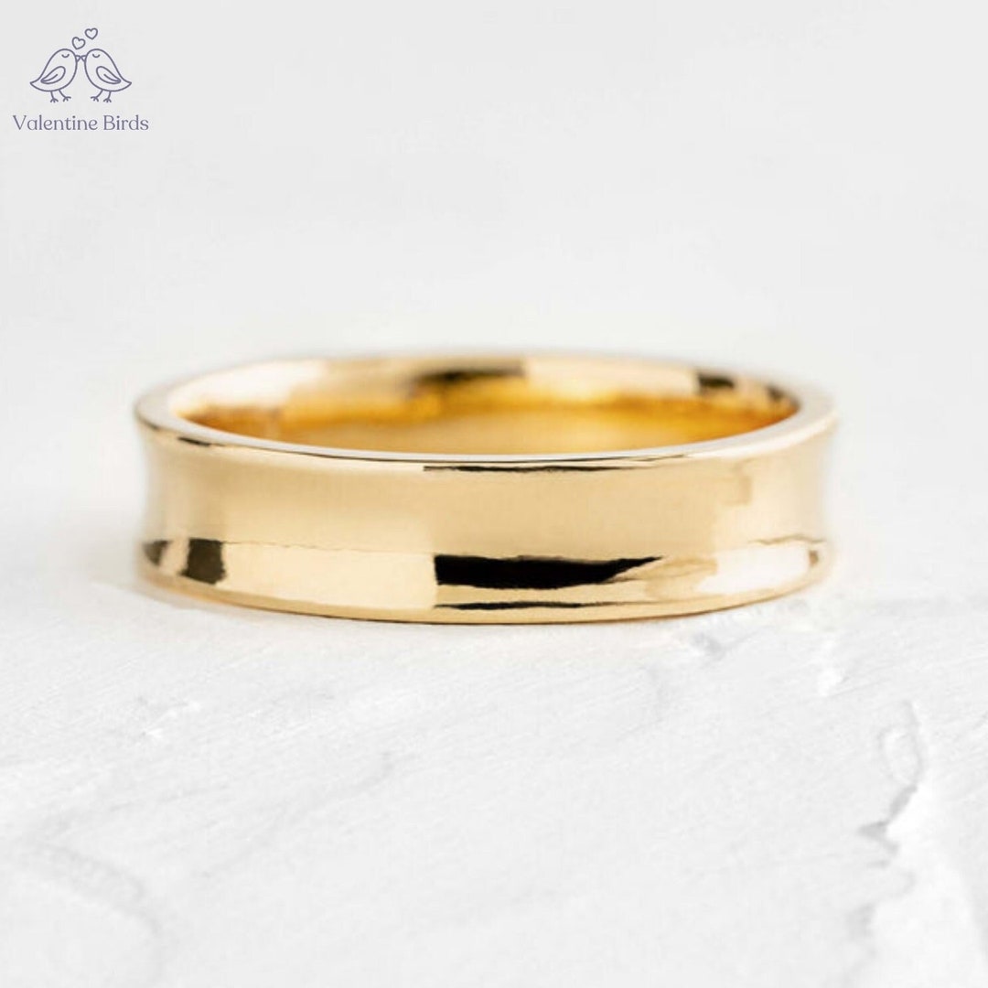 4MM Men's Gold Wedding Band - Lightweight Wedding Ring For Men; 10K Or 14K Gold Jewelry In Yellow, White, Or Rose Gold; Plain Mens Wedding Band; Classic Gold Rings For Men By Brilliant Expressions