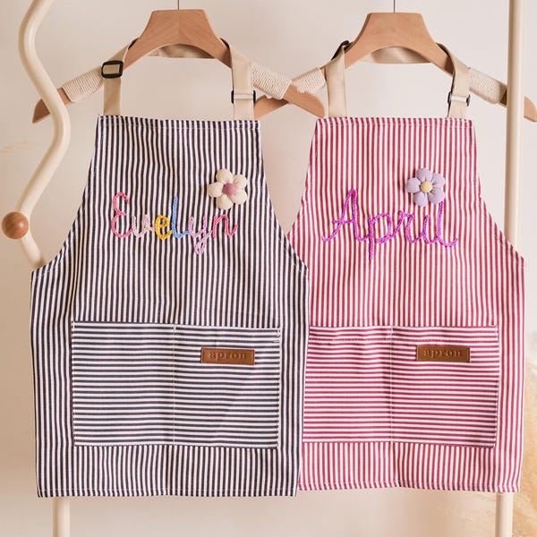 Custom Name Hand-Crocheted Kids Apron - Gift for Child Baking Lovers, Crochet Child Apron for Thanksgiving Fun, Home Cooking Present
