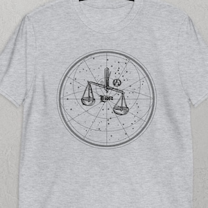Waage Sternzeichen T-Shirt, Geburtstagsgeschenk für Waage, Waage Vintage Zeichnung auf der Galaxiekarte, Horoskop Waage Tee, astrologisches Hemd