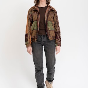 Indigo Paisley Vintage Sari Bomberjacka – Vändbar Unisex – Storlek S