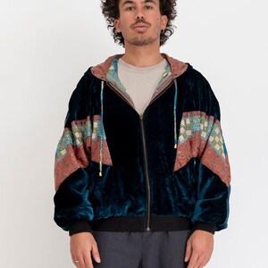 Petrol fluwelen en sari omkeerbaar jasje – turquoise patchworkpatroon