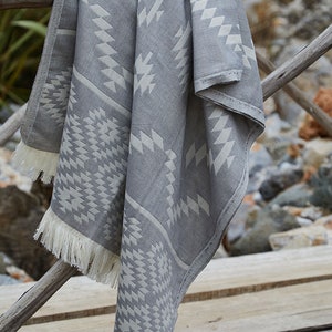 Rug Pattern Dark Gray Hammam Towel