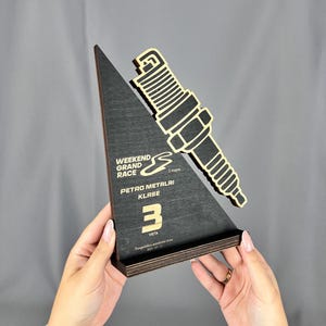 Custom Wooden Racing Trophy – Unique Motorsports Award for Car Enthusiasts Personalized Personalized Customizable Ideal Car Racing Trophy