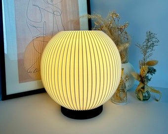 Modern table lamp Sphere - Desk lamp / Bedside lamp / Minimalist / Modern | Design