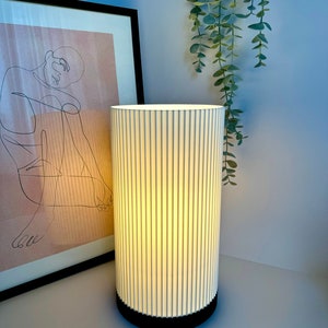 Modern table lamp Cylinder Desk lamp / Bedside lamp / Minimalist / Modern / Design image 4