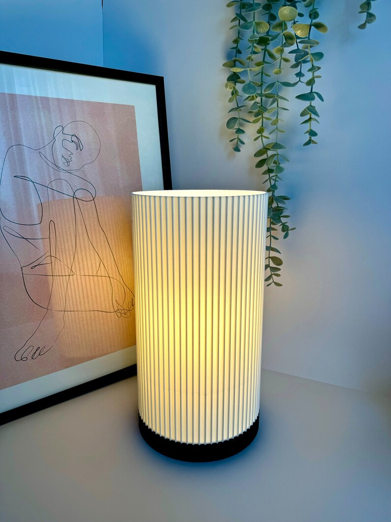 Modern table lamp Cylinder Desk lamp / Bedside lamp / Minimalist / Modern / Design image 4