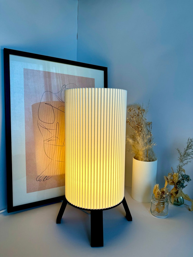 Modern table lamp Cylinder Desk lamp / Bedside lamp / Minimalist / Modern / Design image 3