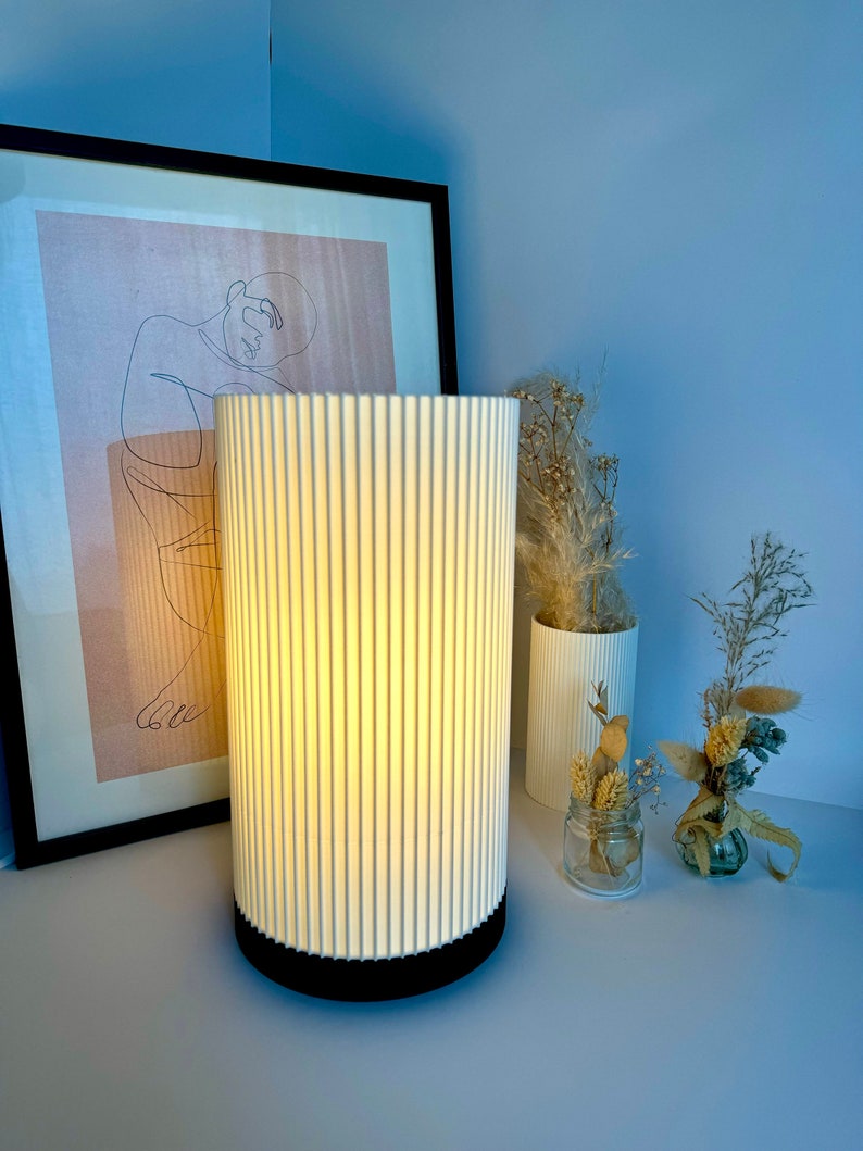 Modern table lamp Cylinder Desk lamp / Bedside lamp / Minimalist / Modern / Design image 2