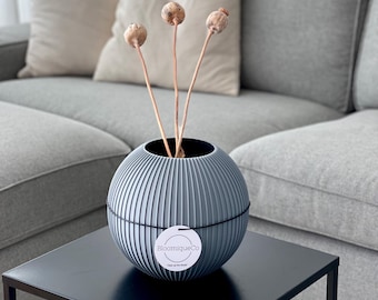Vase Sphere by BloomiqueCo – Sustainable 3D printed PLA vase for dried flowers – Modern design – Decorative vase for every home