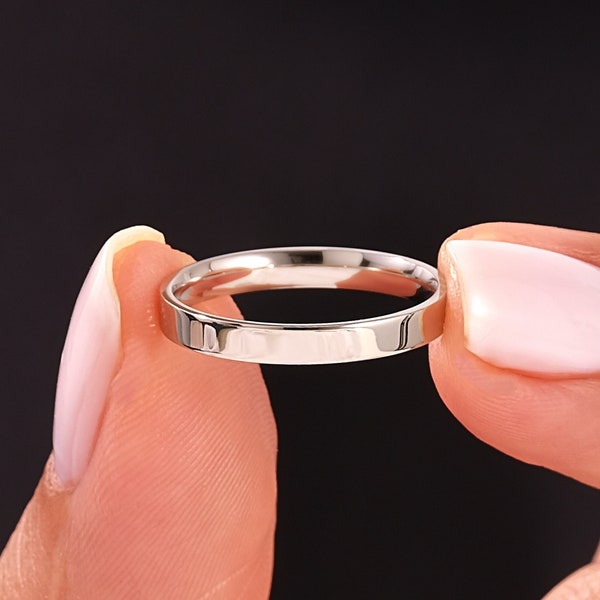 Alliance classique en platine 950 : bague plate, polie et minimaliste (2 mm)
