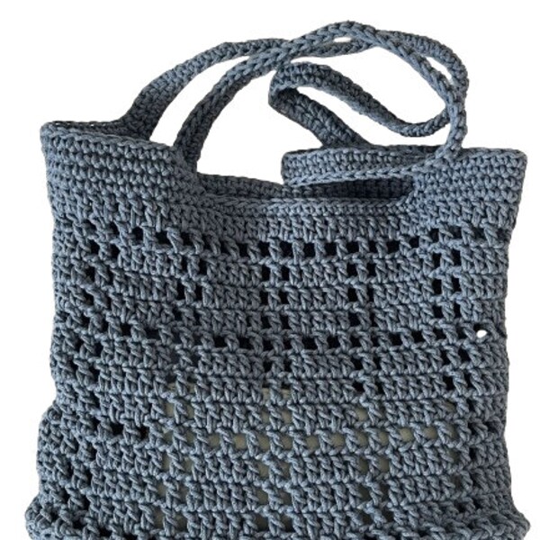 sac cabas fourre tout à bandoulière tricoté main au crochet bleu ou beige idéal été plage vacances cadeau
