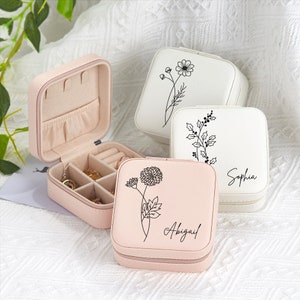  Yesteel Mini Travel Jewelry Case Jewelry Box Jewelry Organizer,  Birthday Pink Gifts for Women Mom Grandma Friends Sister in Law Gifts,  Anniversary Gift for Women Her Wife Girlfriend Letter K 