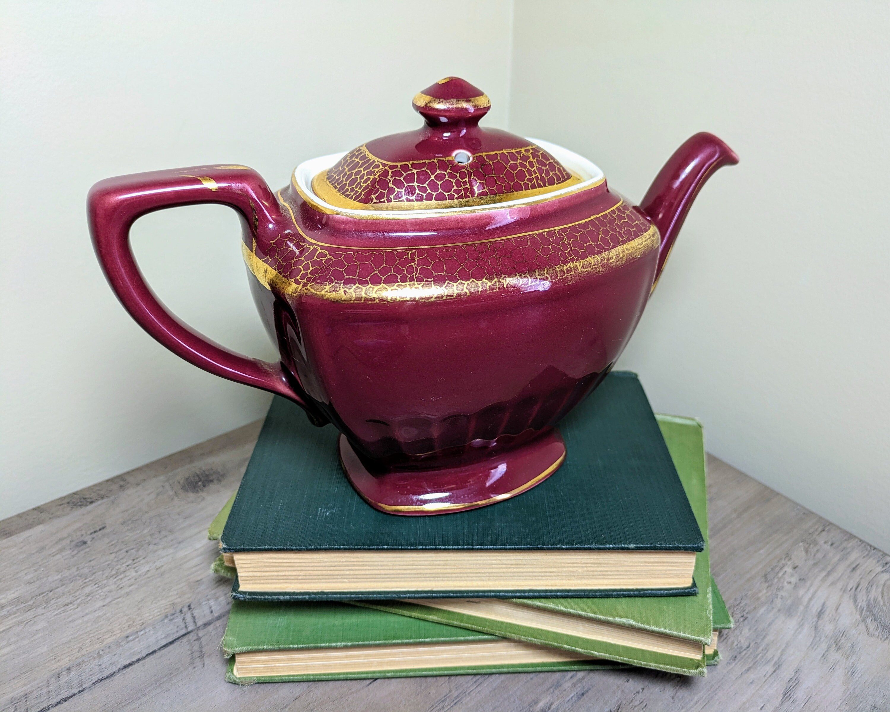 Vintage Hall Hollywood Teapot, Maroon and Gold 0113, 19351969 Etsy