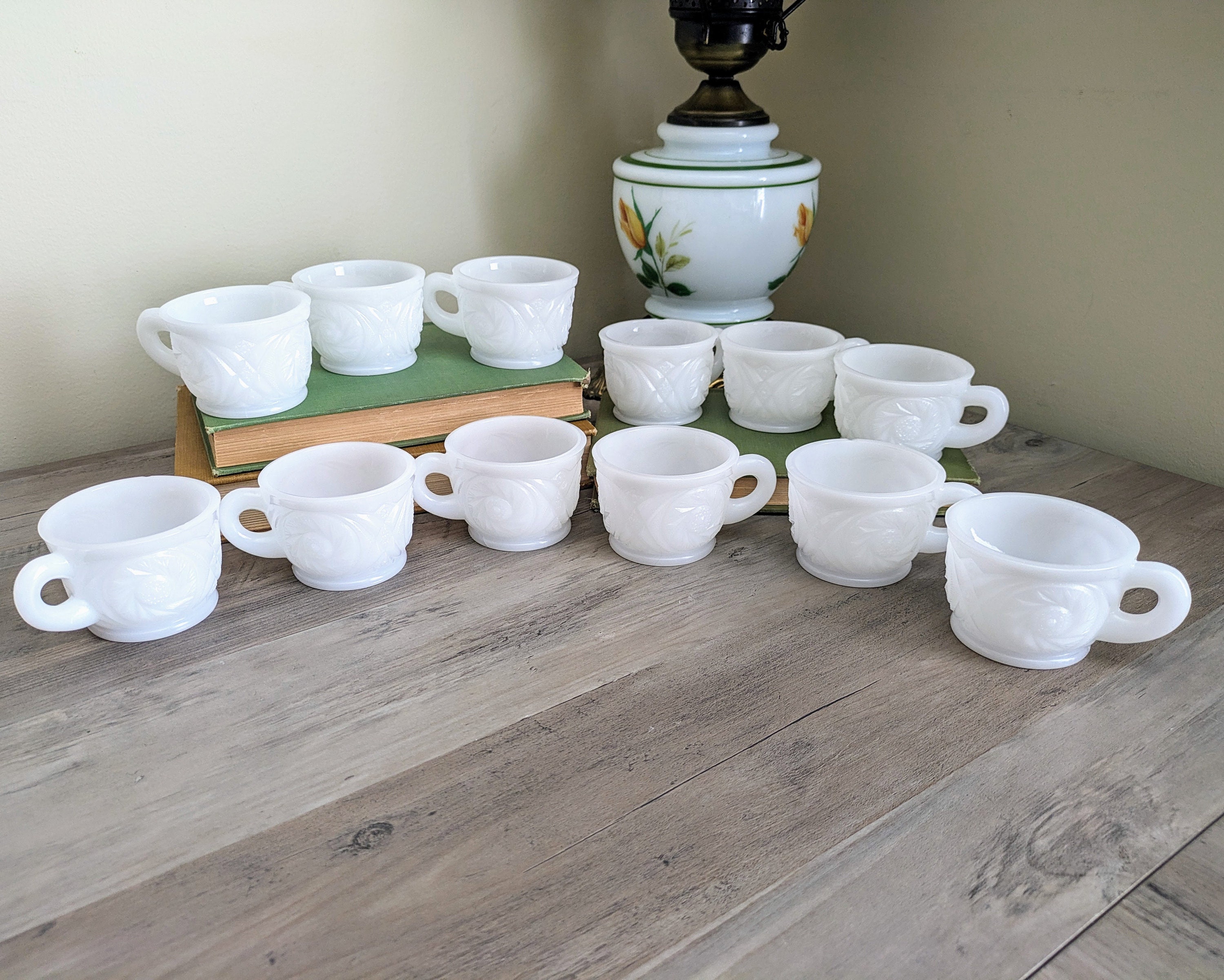 ヴィンテージ アズテック プレート セット ヴィンテージ アズテック プレート セット Aztec Punch Bowl Set - Etsy