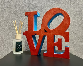 Love Art by Robert Indiana - Kunstobjekt Unikat aus Premium PLA - 3D-Druck - In Rot-Blau, Schwarz und Weiß