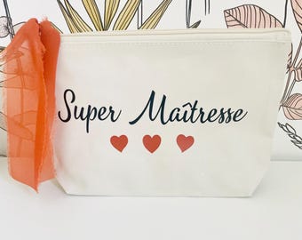 Personalized pouch | makeup bag | teacher gift idea | end-of-year gift | super teacher
