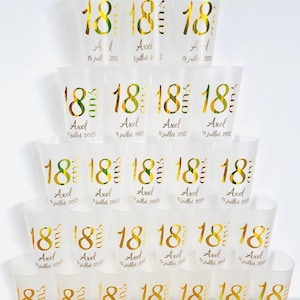 Tazza di compleanno personalizzata | 18 anni | vinile olografico | effetto specchio