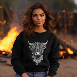 Highlander Cow Sweatshirt / clothing /sweatshirt / gift / holiday wear / Cute sweatshirt / Gifts for Her