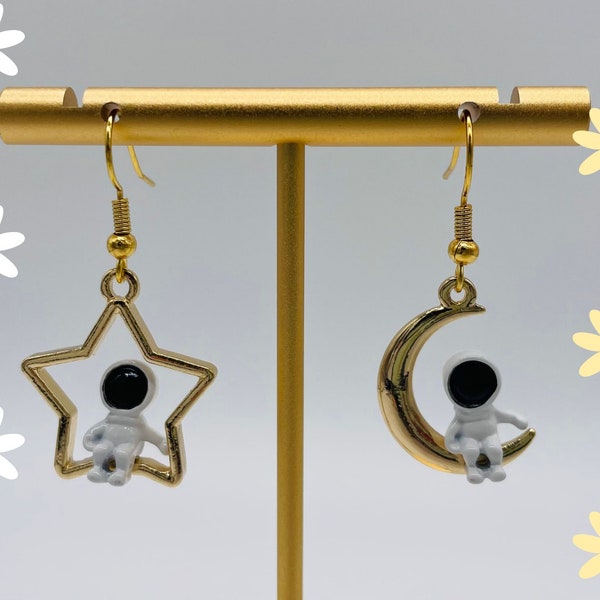 Astronaut Moon Star Earrings 18K Gold Plated Nickel Free Space Galactic Astronomy Novelty Unique Gift for Her