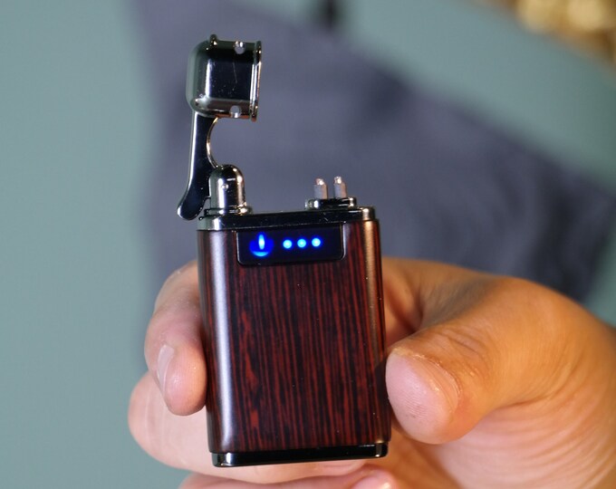 Unusual Arc Lighter, Zippo Style Electric Lighter, Modern Lighter