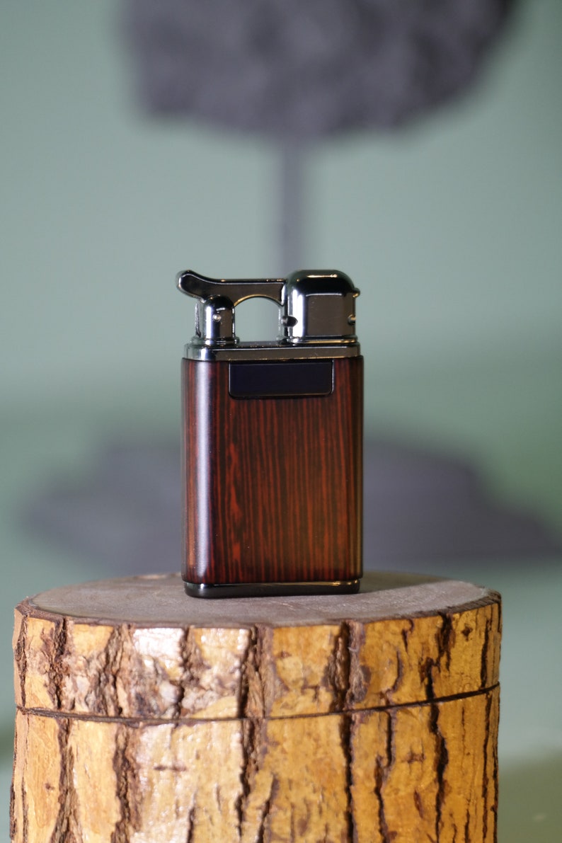 Unusual Arc Lighter, Zippo Style Electric Lighter, Modern Lighter