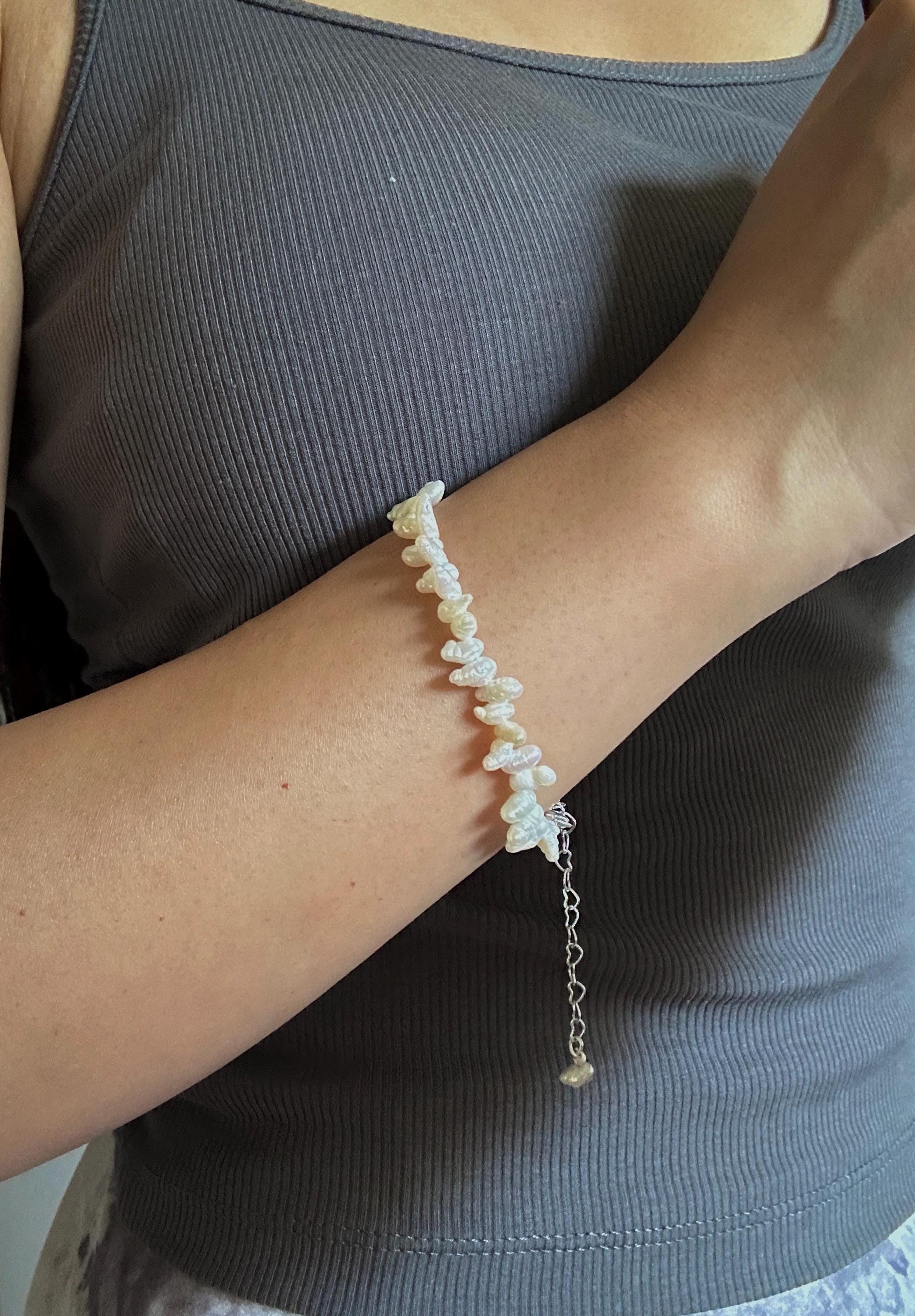 ブレスレット The Baroque Pearl and ME Heart Bracelet Baroque Pearls Bracelet With Heart Toggle, Heart Bracelet