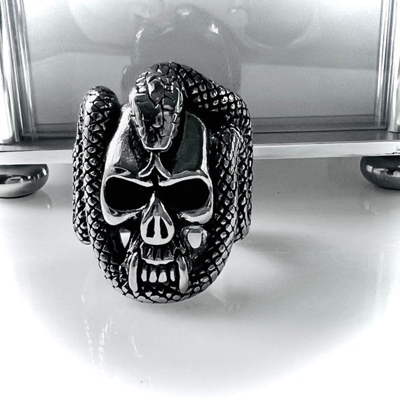 Snake and Skull Ring In Stainless Steel Vintage F… - image 9